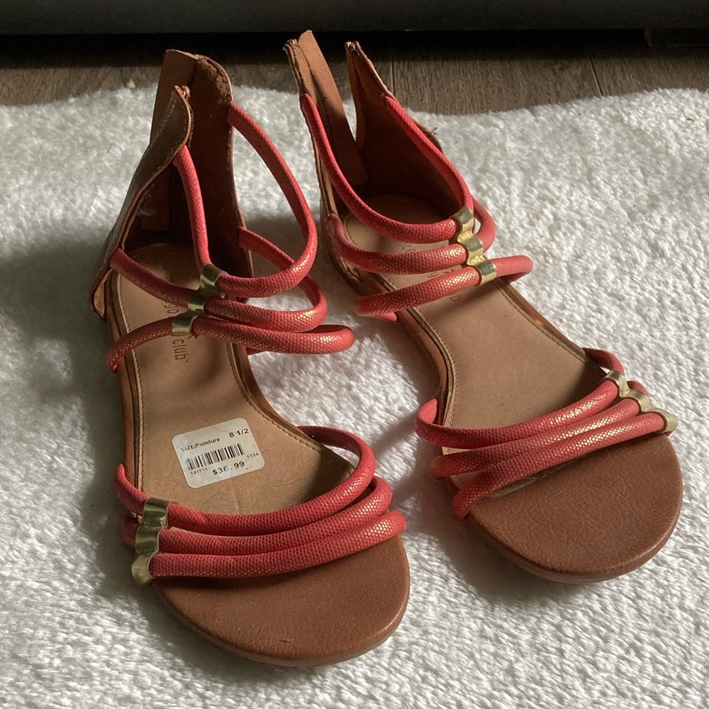 ☀️Coral Gladiator Style Sandals☀️